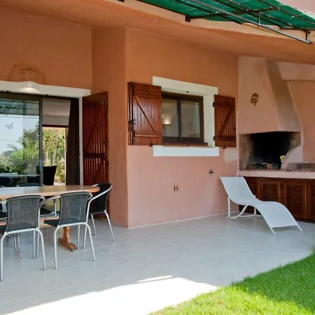 Holiday park Locations De Giulia 4*